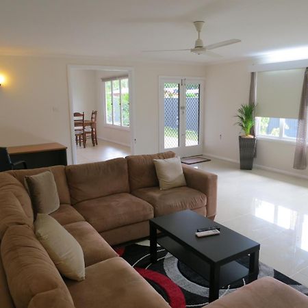 Edge Hill Clean & Green Cairns, 7 Minutes From The Airport, 7 Minutes To Cairns Cbd & Reef Fleet Terminal ภายนอก รูปภาพ